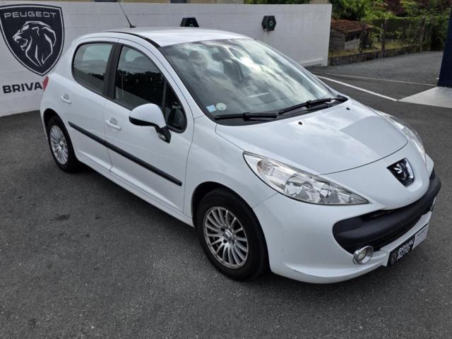 Peugeot 207 image 3