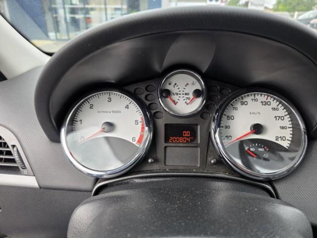 Peugeot 207 image 1