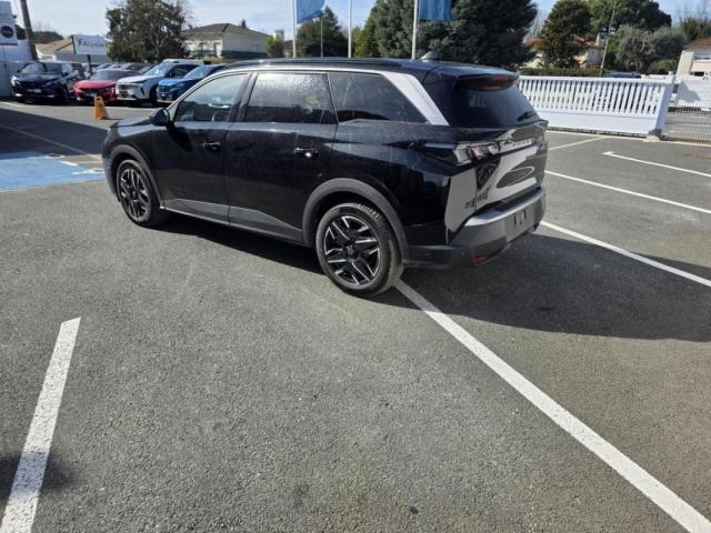 Peugeot 5008 image 2