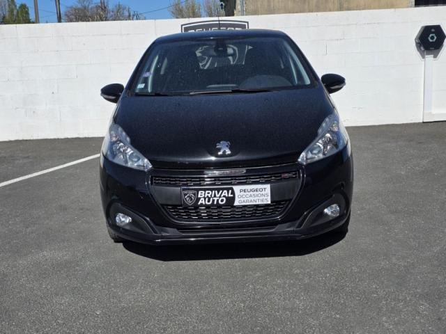 Peugeot 208 image 5