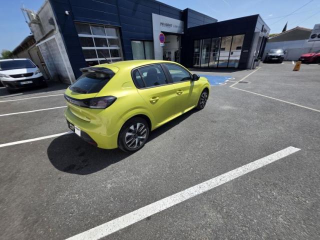 Peugeot 208 image 6