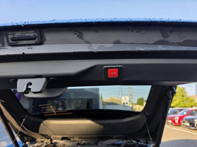 Peugeot 3008 image 3