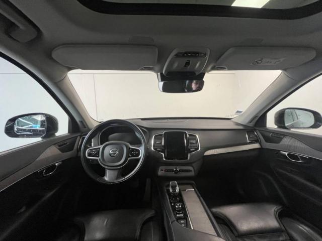 Volvo Xc90 image 2