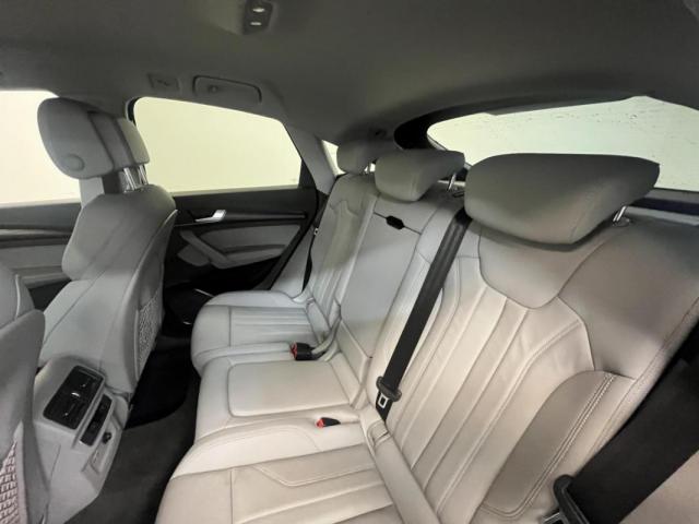 Audi Q5 image 9
