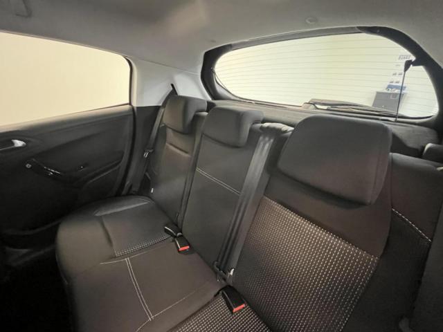 Peugeot 208 image 2