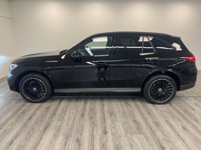 Mercedes Benz Glc image 2