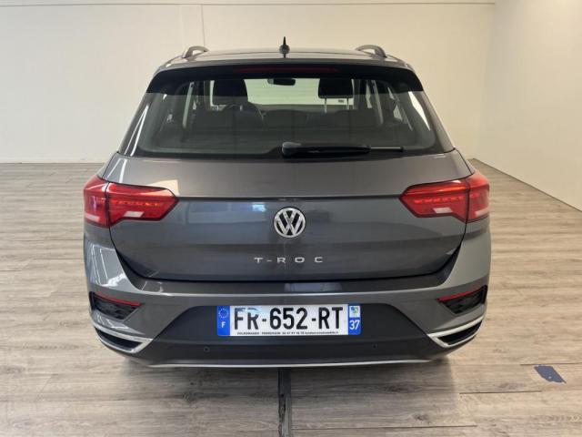 Volkswagen T-Roc image 2