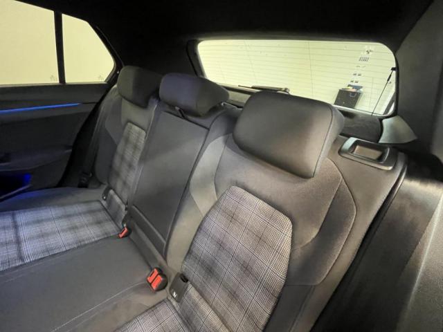 Volkswagen Golf image 1