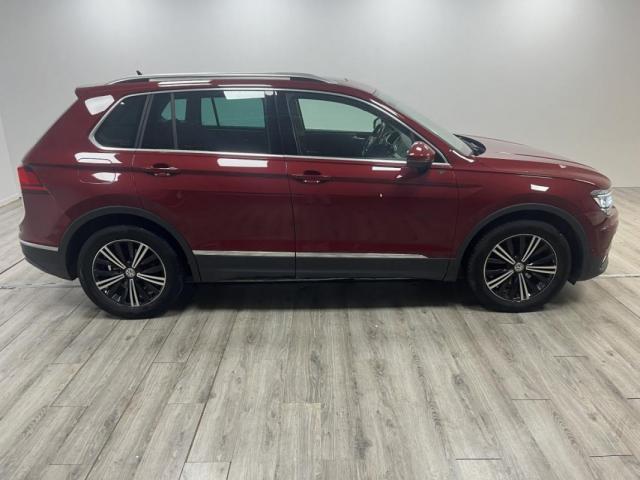 Volkswagen Tiguan image 8