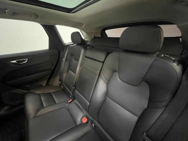 Volvo Xc60 image 4