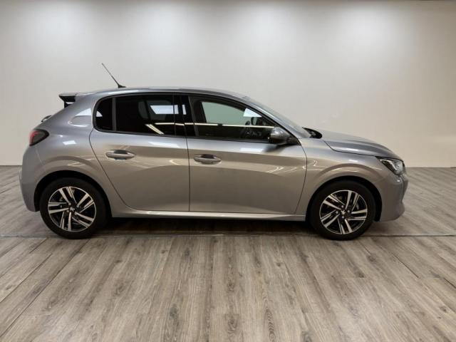 Peugeot 208 image 9