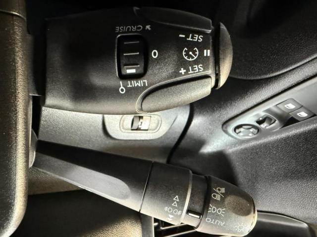 Peugeot Partner image 9