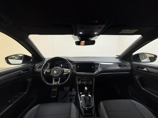Volkswagen T-Roc image 8