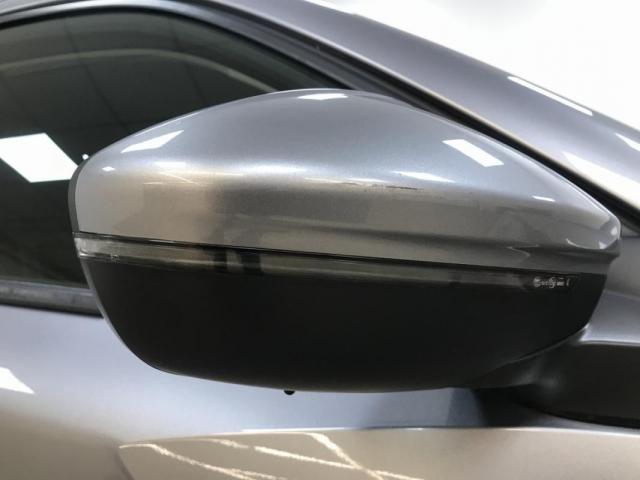 Peugeot 2008 image 2