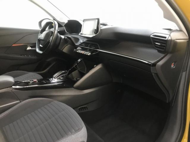 Peugeot E-208 image 9