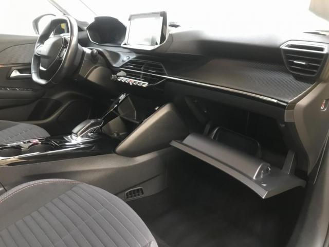 Peugeot E-208 image 3