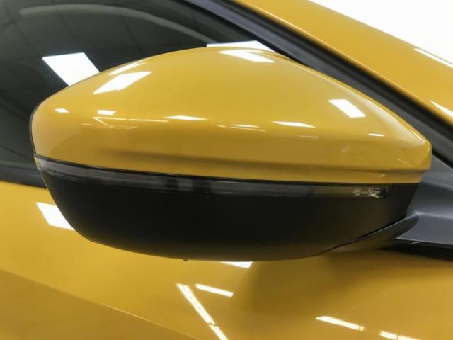 Peugeot E-208 image 6