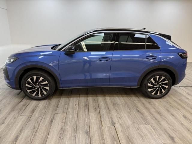 Volkswagen T-Roc image 9