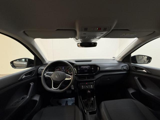 Volkswagen T-Cross image 1