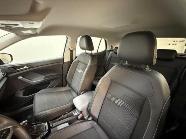 Volkswagen T-Cross image 2