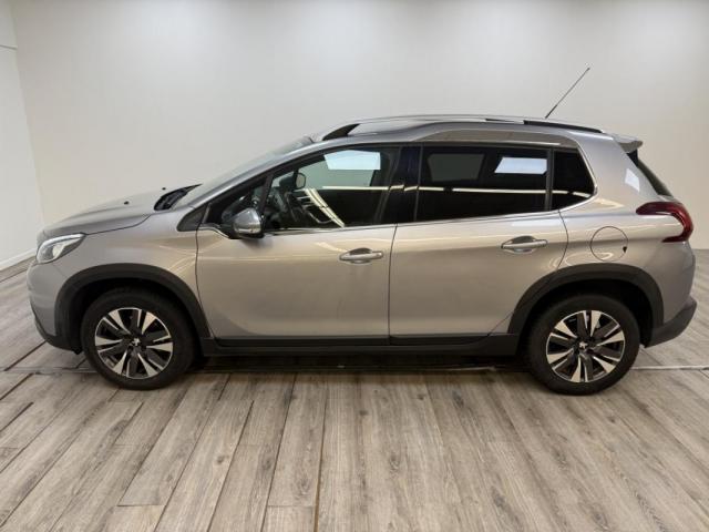 Peugeot 2008 image 1