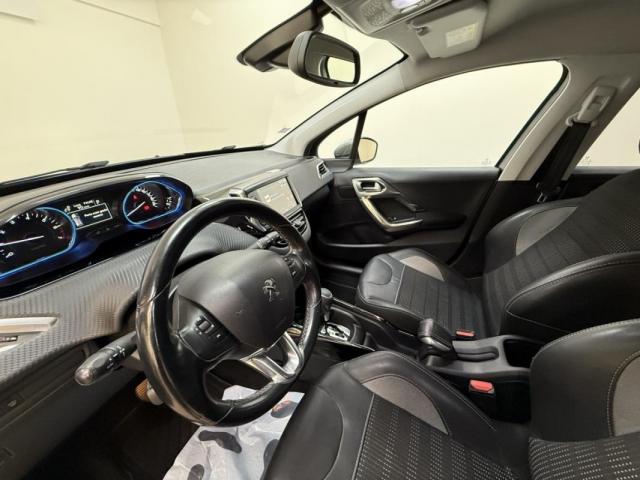 Peugeot 2008 image 9