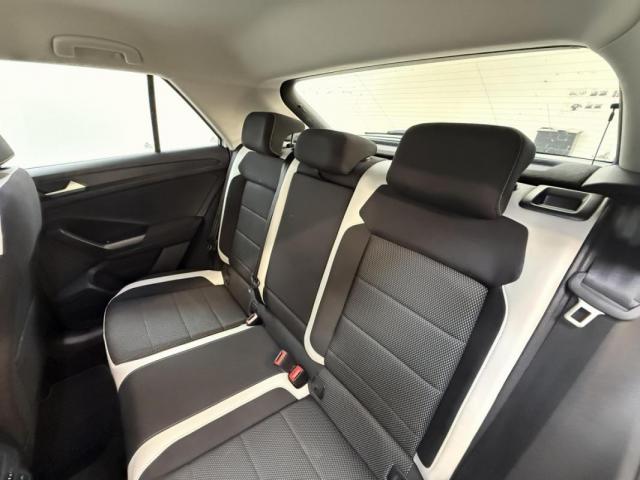 Volkswagen T-Roc image 1
