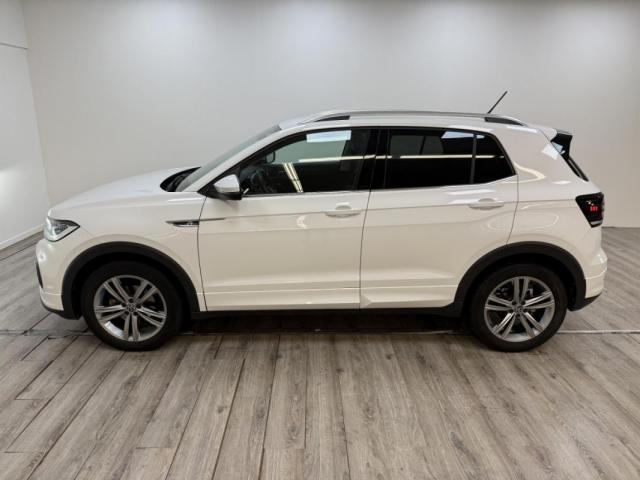 Volkswagen T-Cross image 3