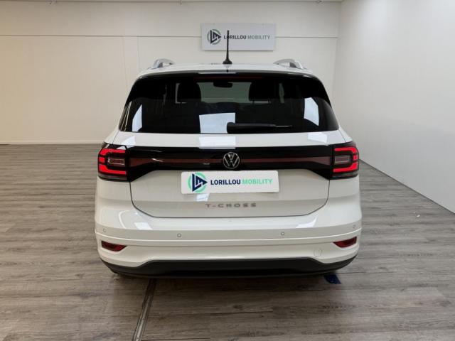 Volkswagen T-Cross image 9