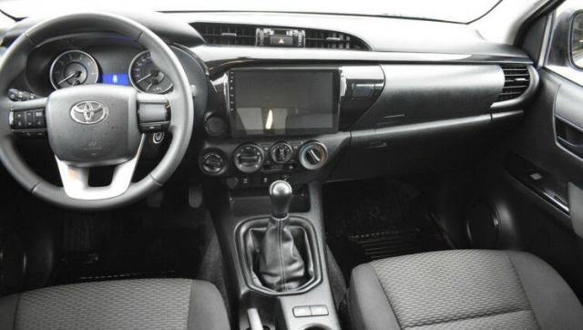 Toyota Toyota Hilux 2.4 D 150 Ch Double Cab 4x4 image 9