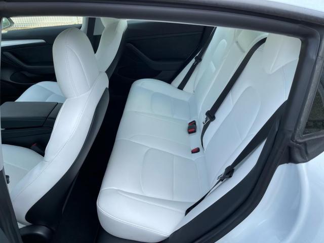 Tesla Tesla Model 3 Performance image 1