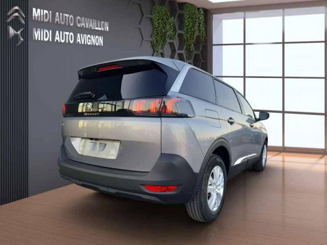 Peugeot 5008 image 8