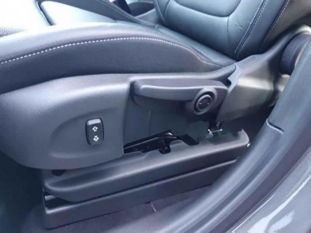 Opel Crossland image 9