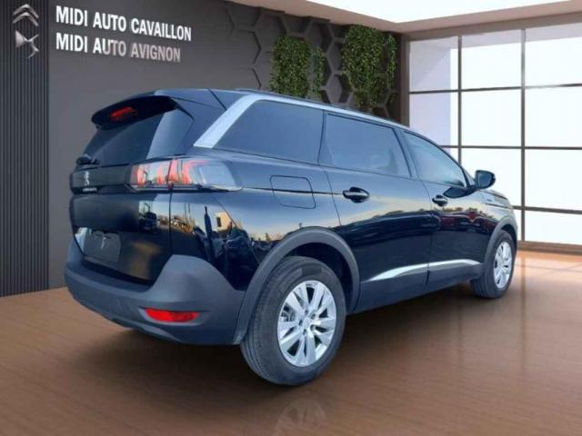 Peugeot 5008 image 2