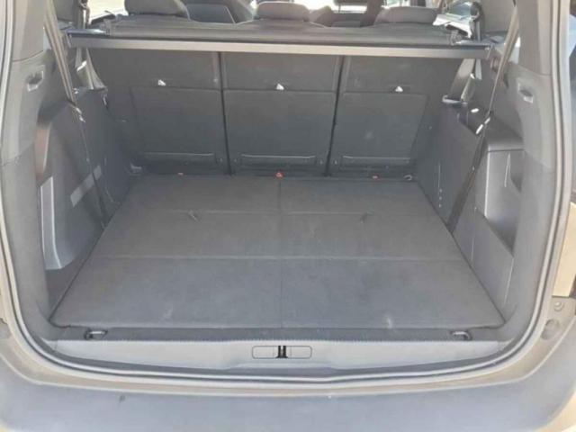 Peugeot 5008 image 8