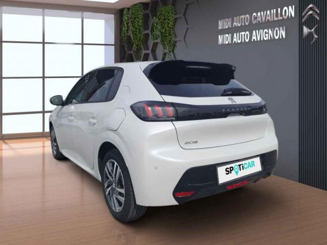 Peugeot 208 image 9