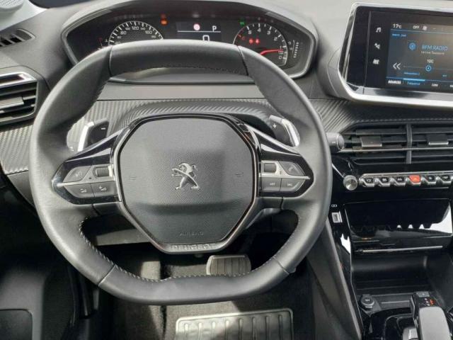 Peugeot 208 image 6