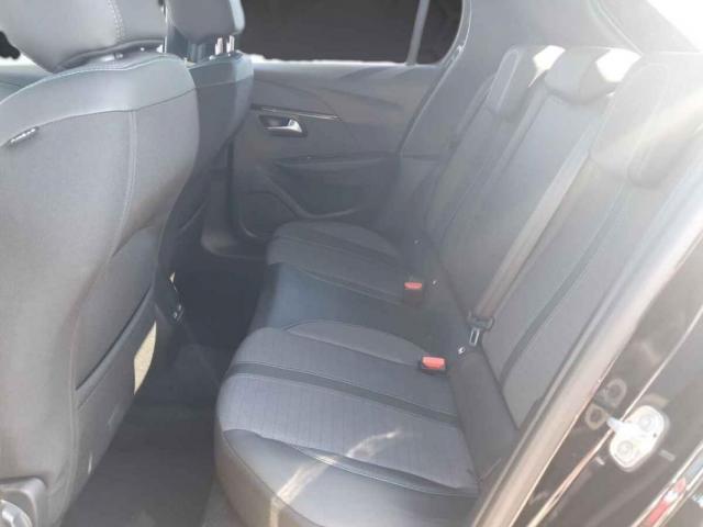 Peugeot 208 image 3