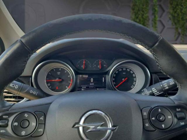 Opel Astra image 8