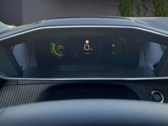Peugeot 208 image 5