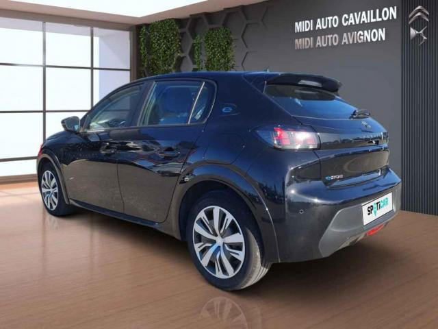 Peugeot 208 image 1