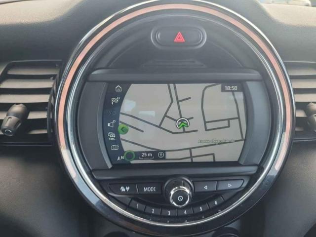 Mini Mini image 9
