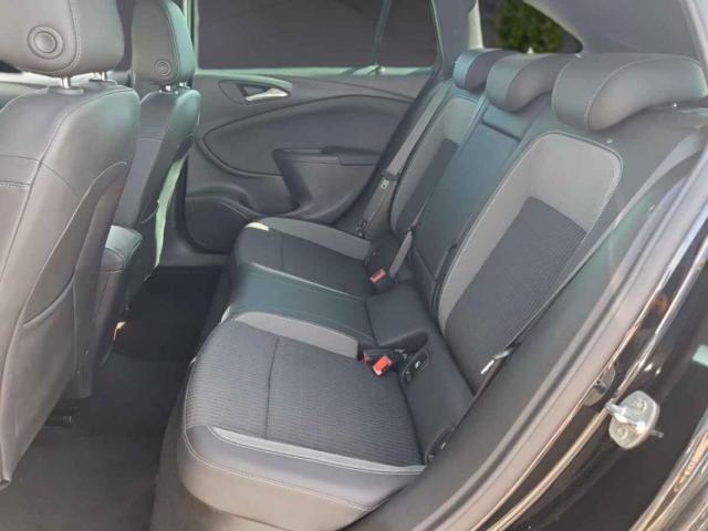 Opel Astra image 8