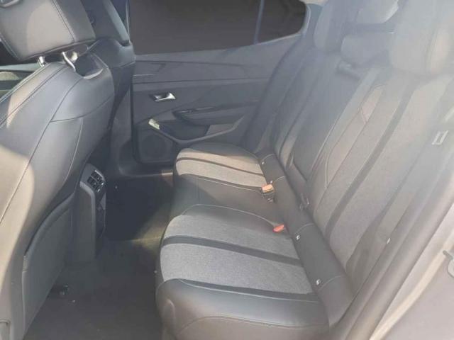 Peugeot 408 image 6