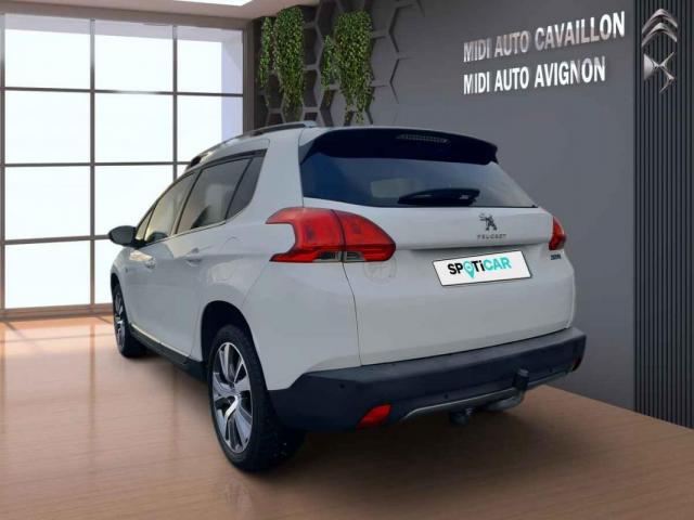 Peugeot 2008 image 9