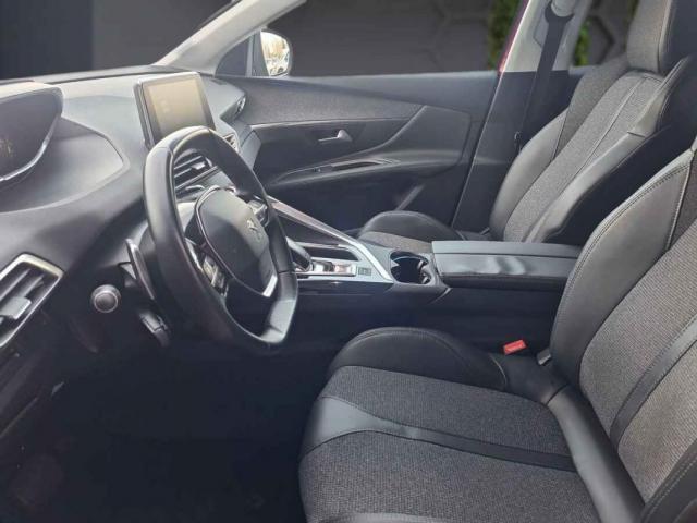 Peugeot 3008 image 8