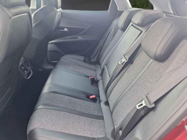 Peugeot 3008 image 6