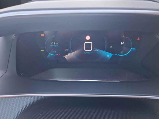Peugeot 2008 image 3