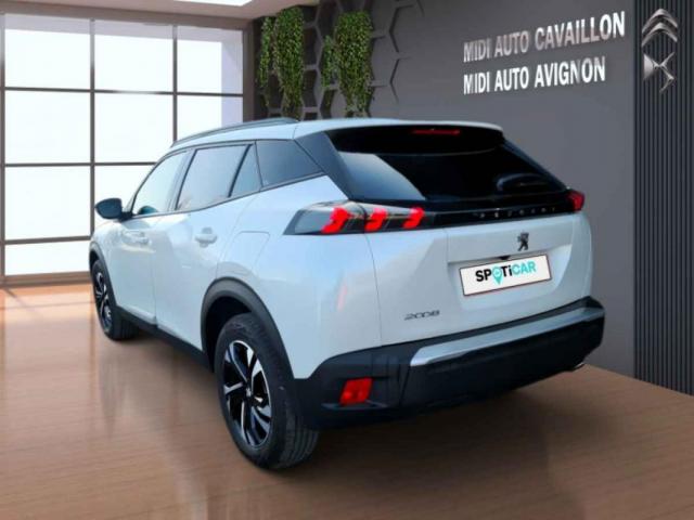 Peugeot 2008 image 1