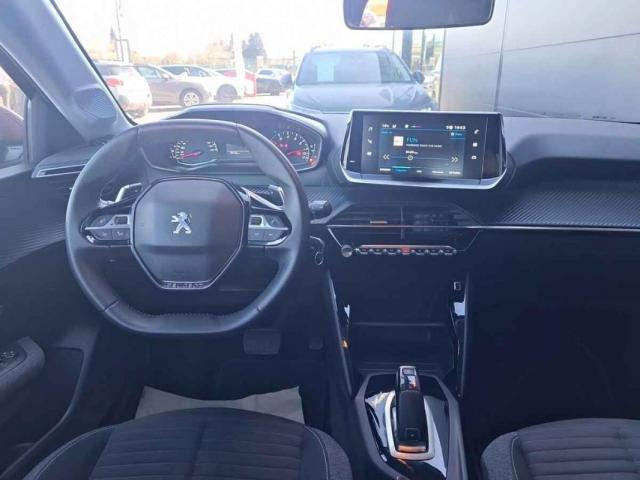 Peugeot 208 image 7
